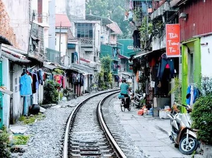 Xu hướng Triệu Lộ Tư cắt phăng mái tóc: Hotspot Matrix tiết lộ bí quyết video viral